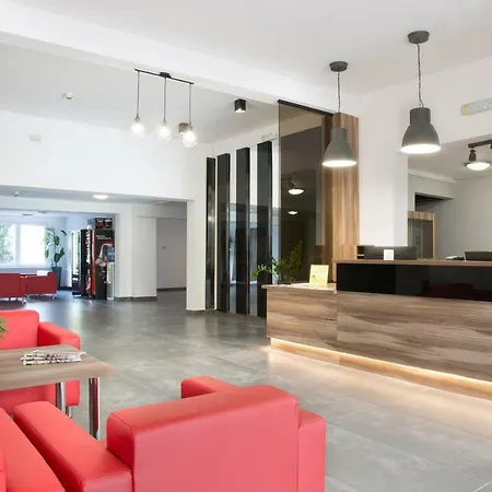 Homer Osrodek Rehabilitacji I Szkolenia Pzn 2* Μπίντγκοστς